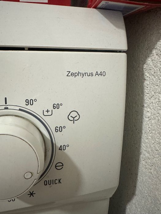 Crown Пералня 5 кг.