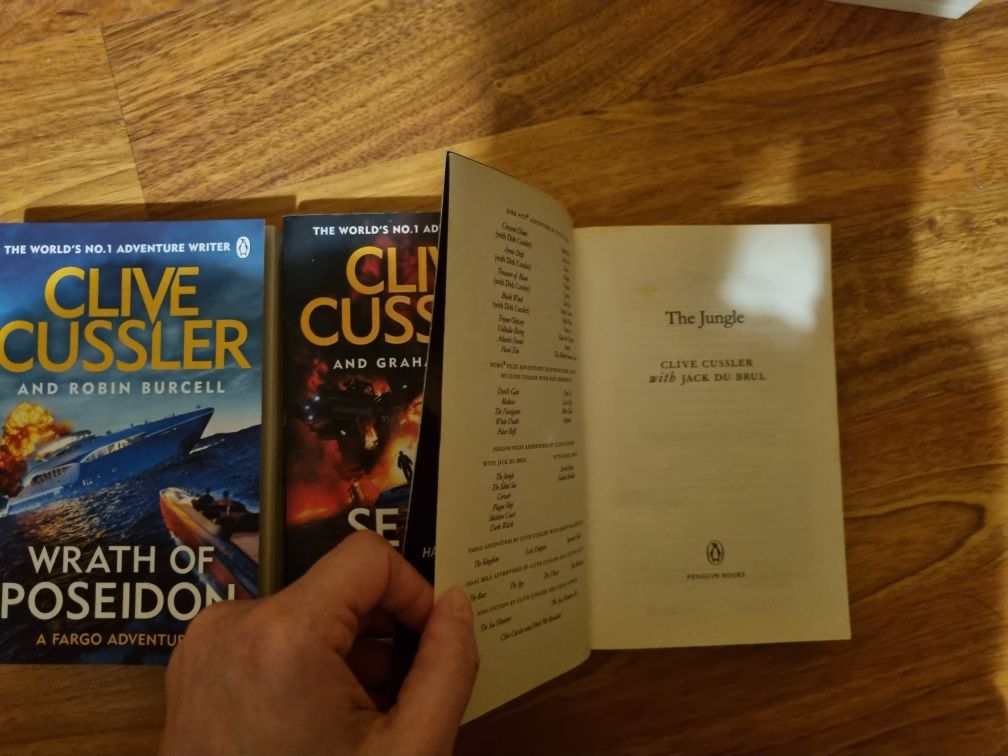 Clive Cussler în engleză