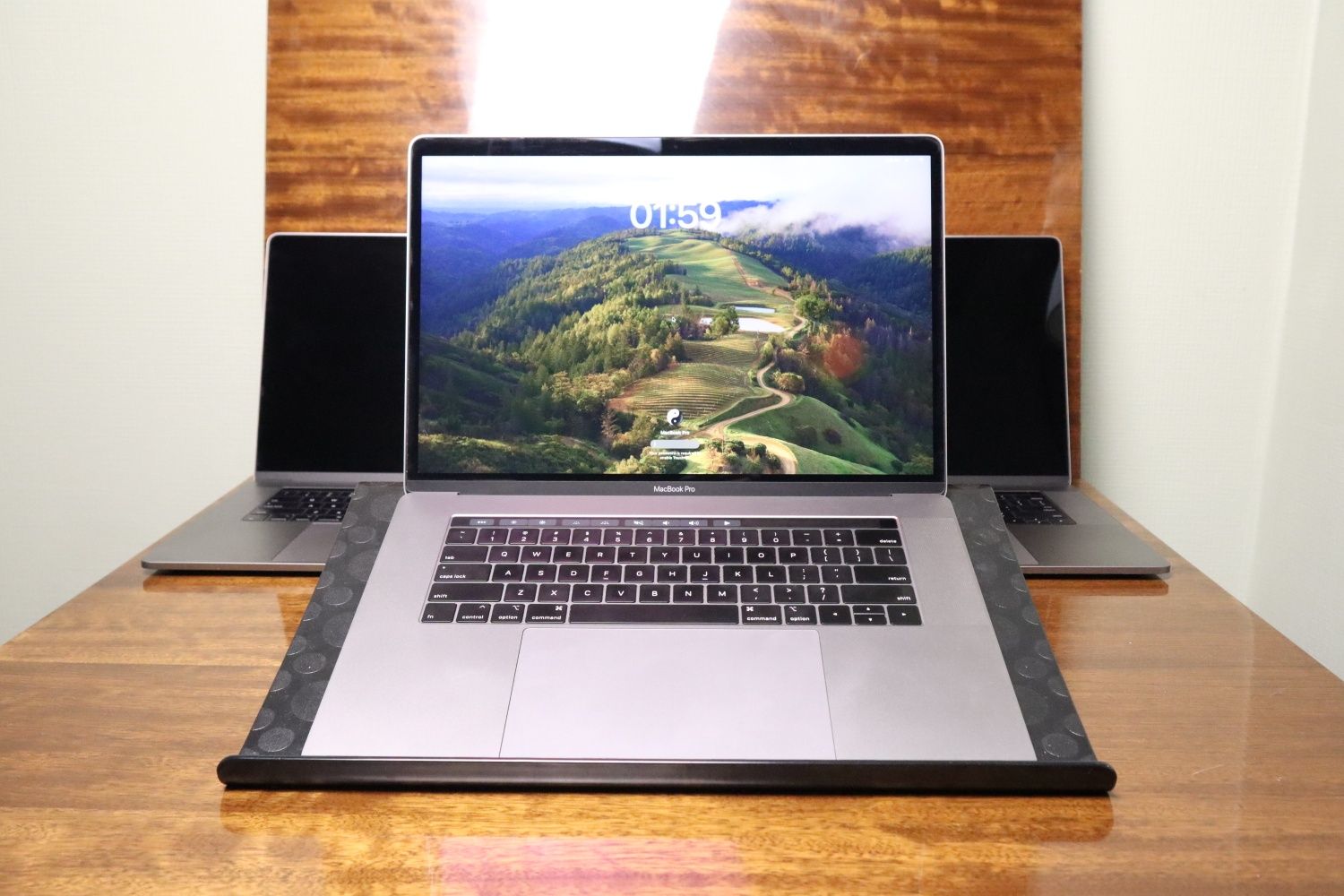 MacBook Pro Гарантия 1 год Touchbar 16gb | 512gb