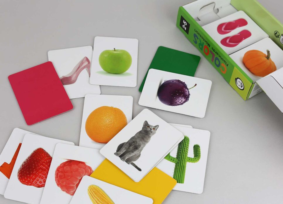 Чисто нови флаш карти "Colors Montessori" от изд. HEADU.