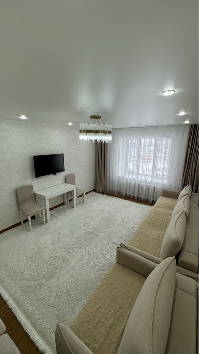 продается 3 комнатная квартира