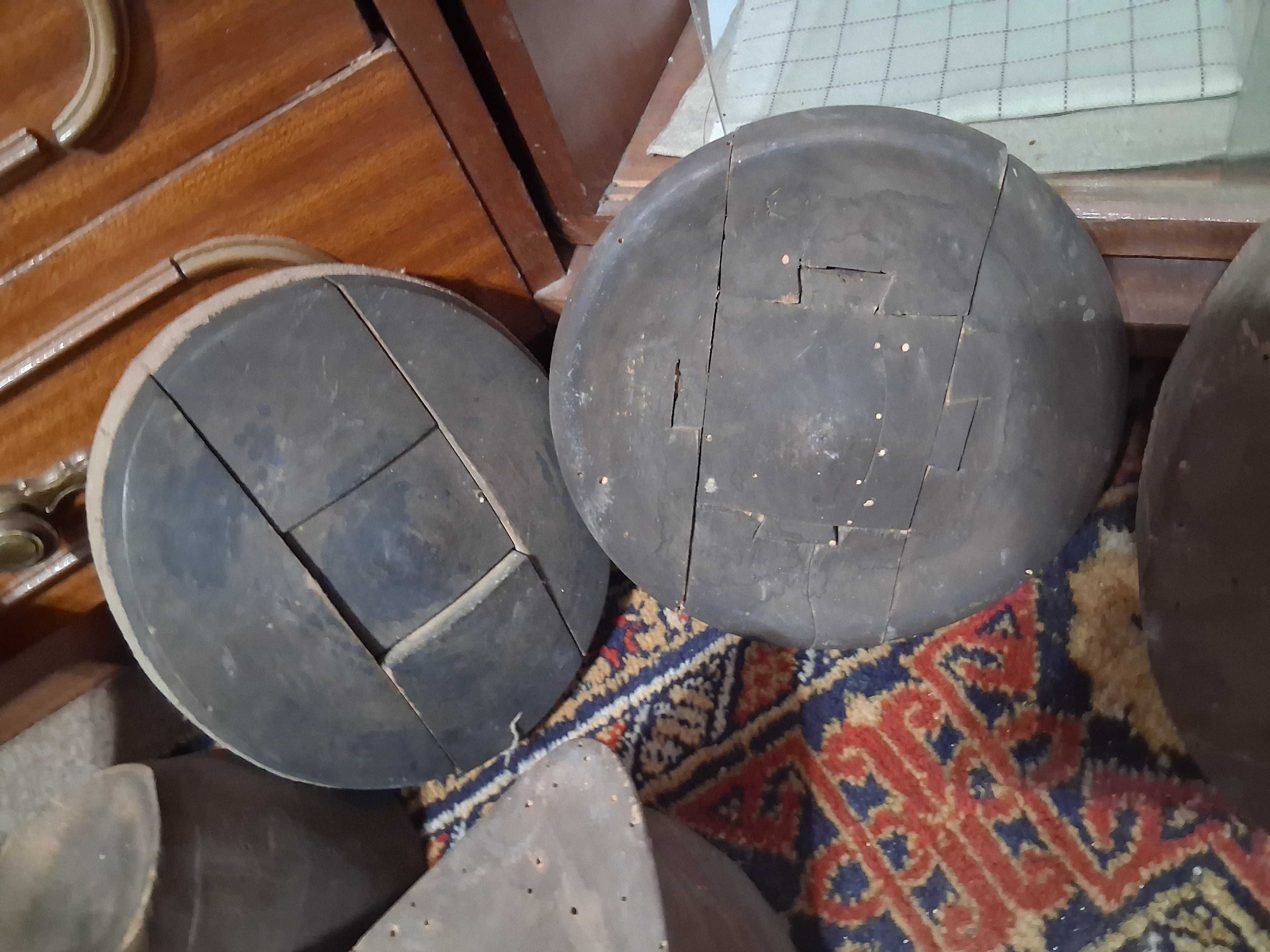 Стари занаятчийски пособия. Шапкарство