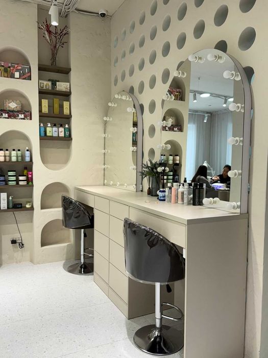 Сдается визажный стол в аренду