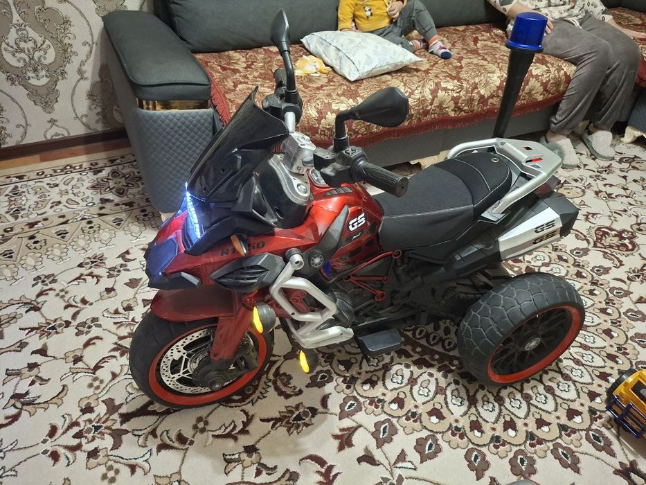 Мотоцикл детский  состояние новое продажа срочно.