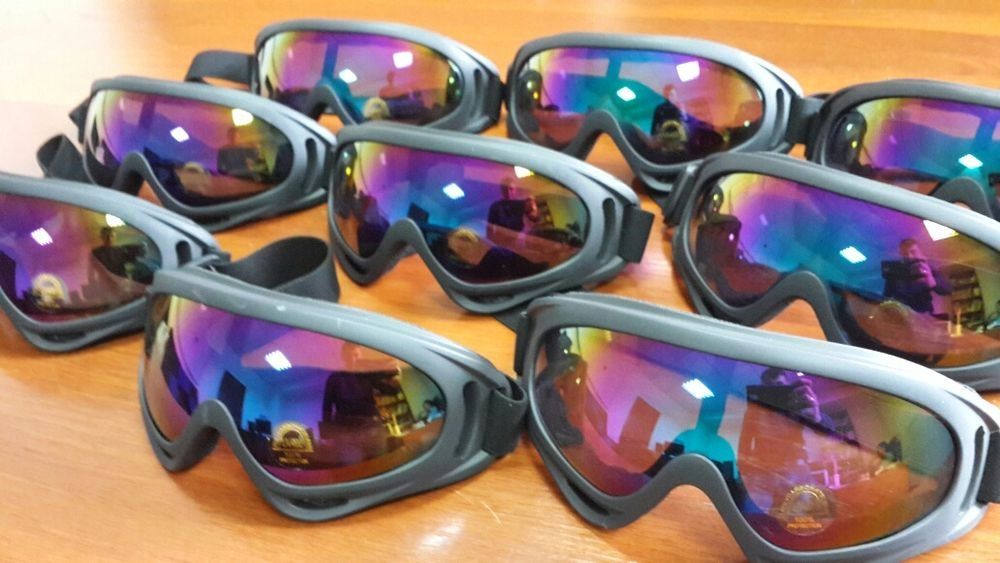 Новые, защитные очки UV400.
Обеспечивают безопасность ваших глаз от ве