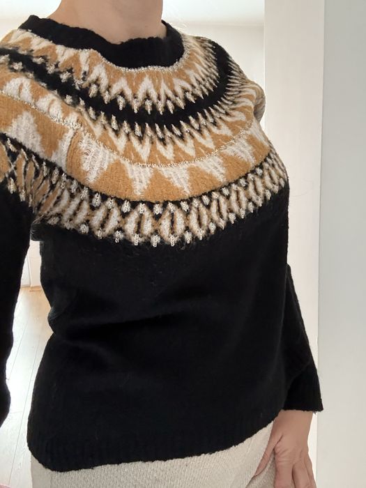 Пуловер на марката Only