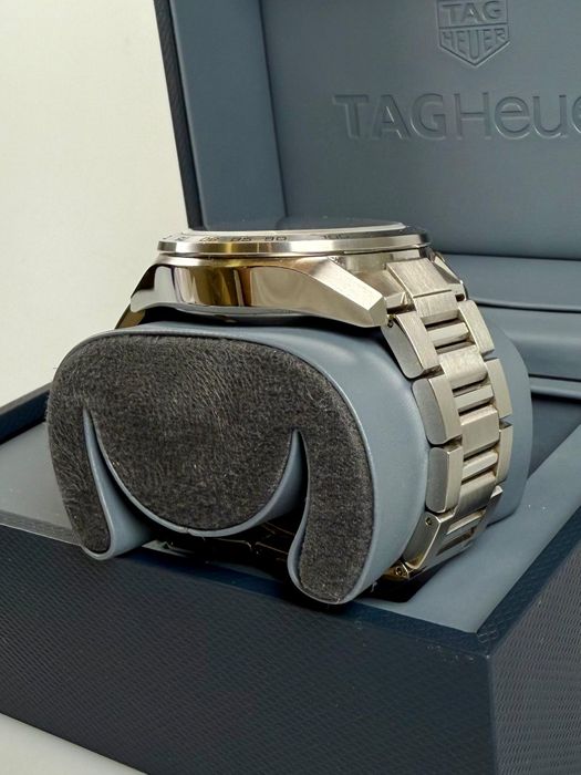 TAG Heuer Carrera Chronograph Green Dial