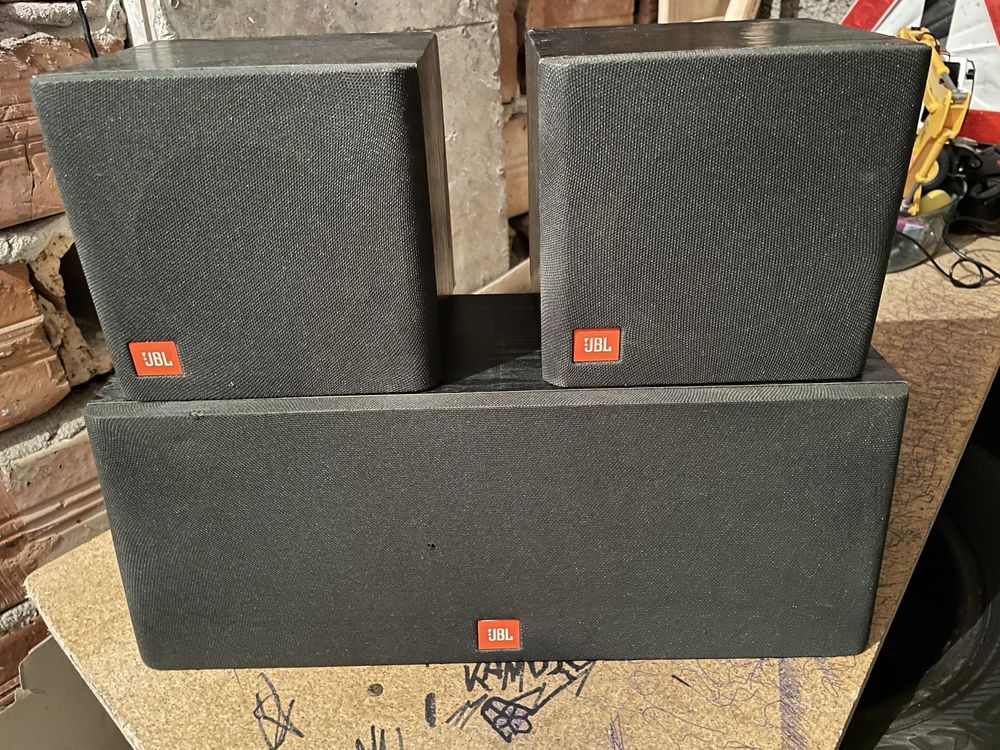 JBL fix1 surround + center