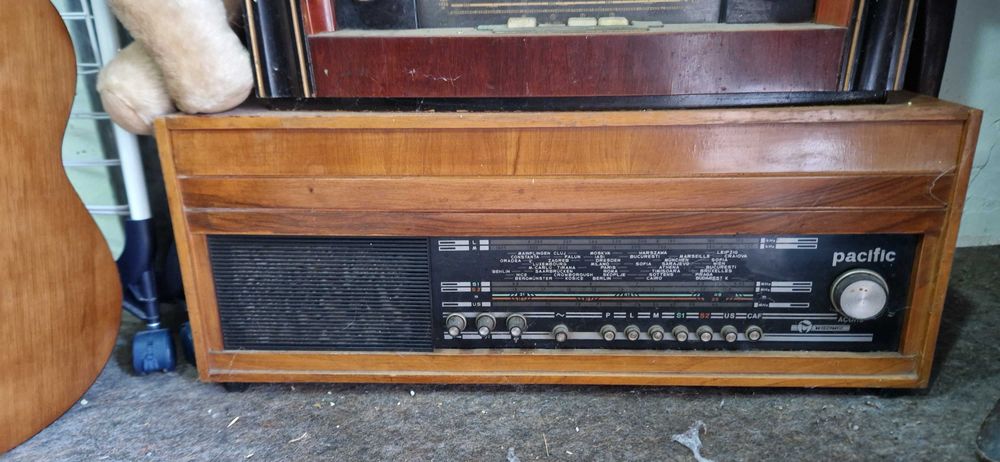 Radiouri vechi de colectie