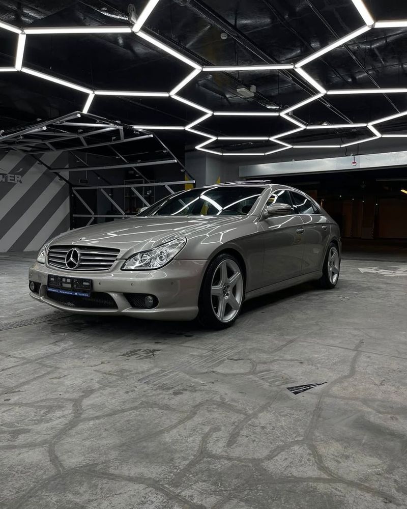 Бампер на мерседес w219 CLS