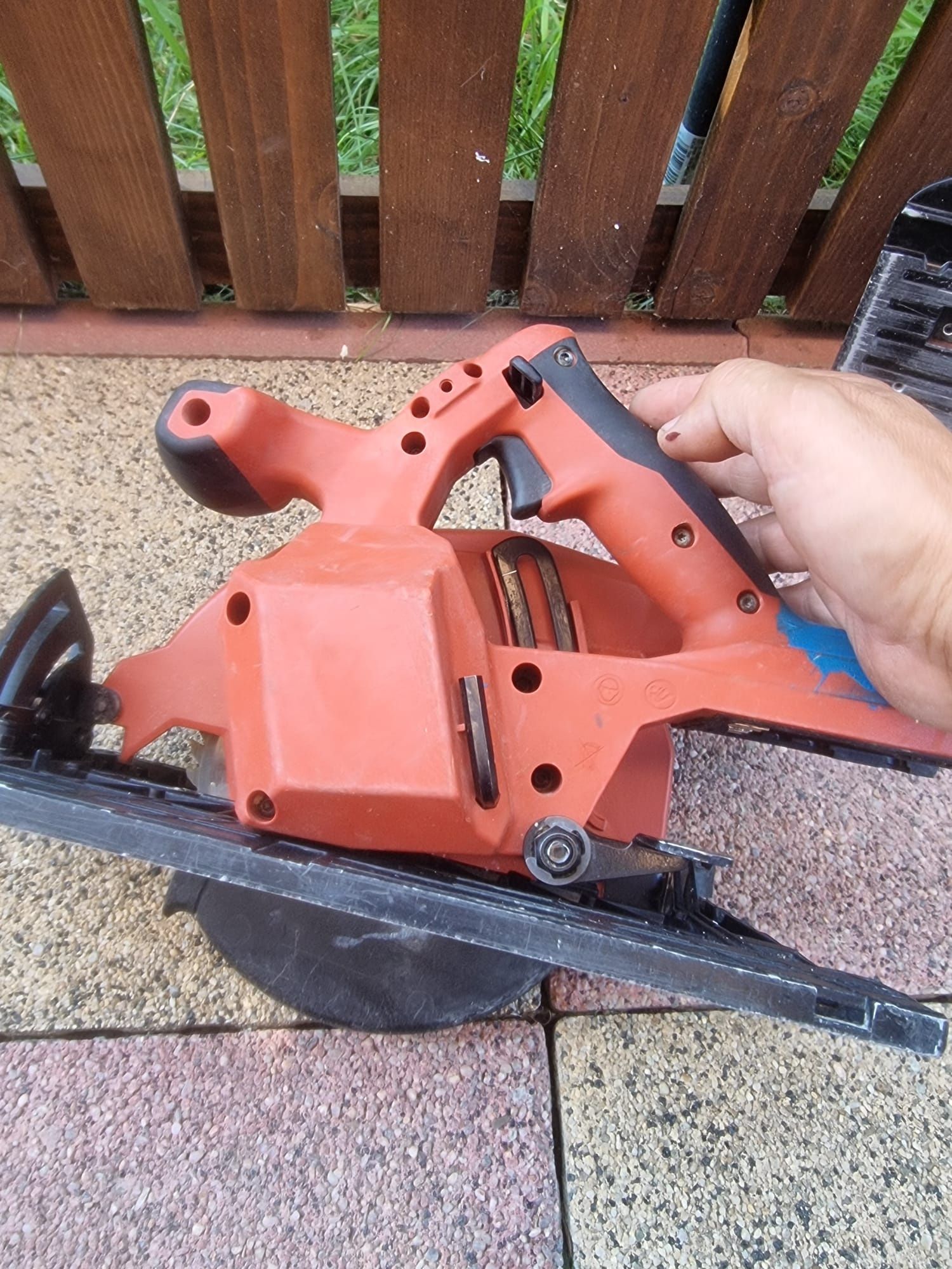 Scule hilti nuron