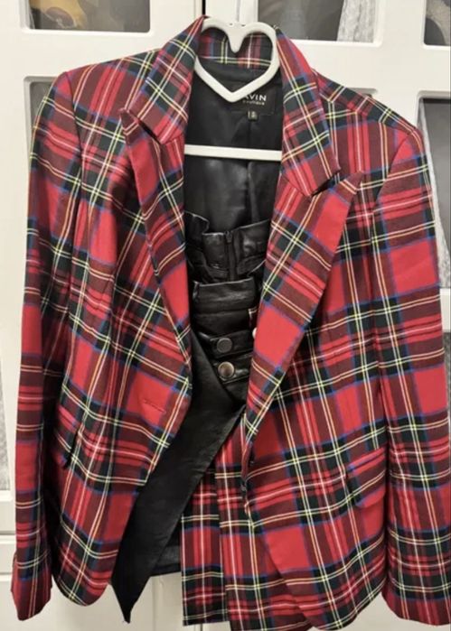 Пола и сако avin