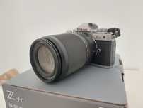 Nikon Z FC, 20.9 MP + 2 obiective/card/geanta/trepied