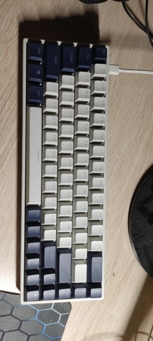 Продаю проводную игровую клавиатуру с подстветкой DARK PROJECT KD68B