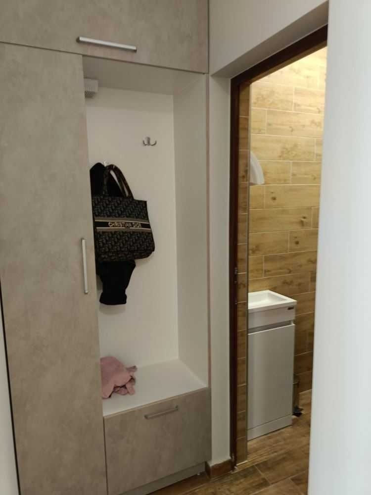 Продава се Магазин в Пловдив, Тракия - 69 кв.м за 3580 €/кв.м - Снимка #10