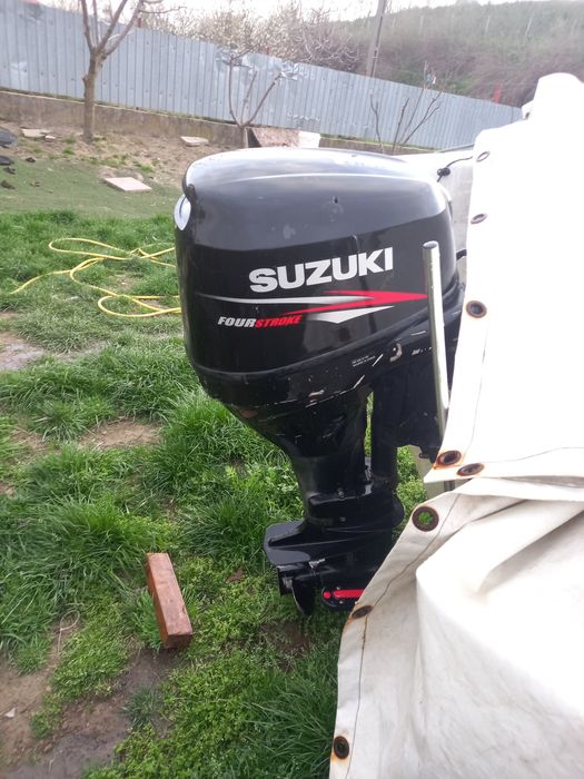 Motor suzuki 25cp 4 timpi