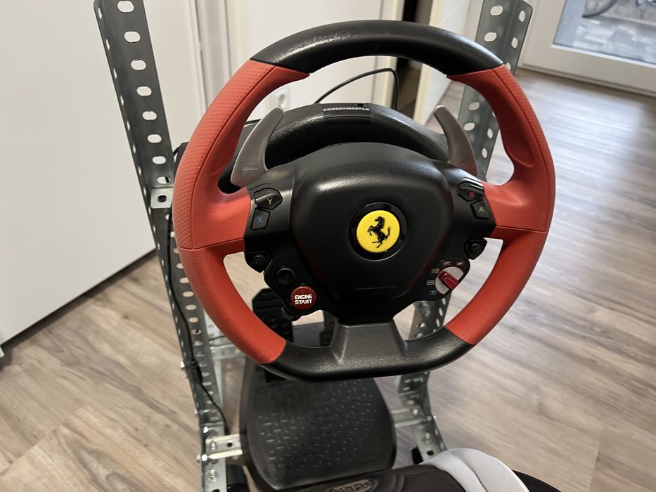 Volan Gaming Thrustmaster Ferrari 458, compatibil Xbox ONE