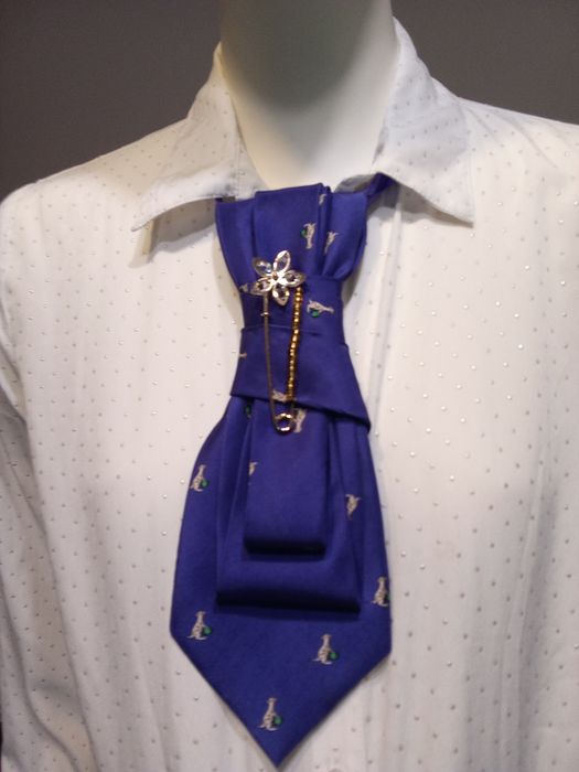 Cravata redefinita mătase