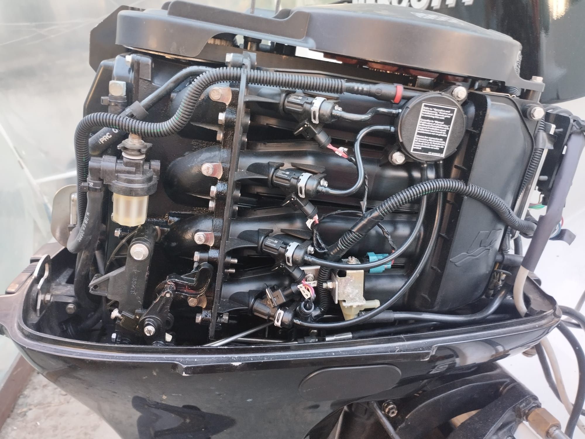 Barca cu motor si peridoc Jeanneau Esteo
