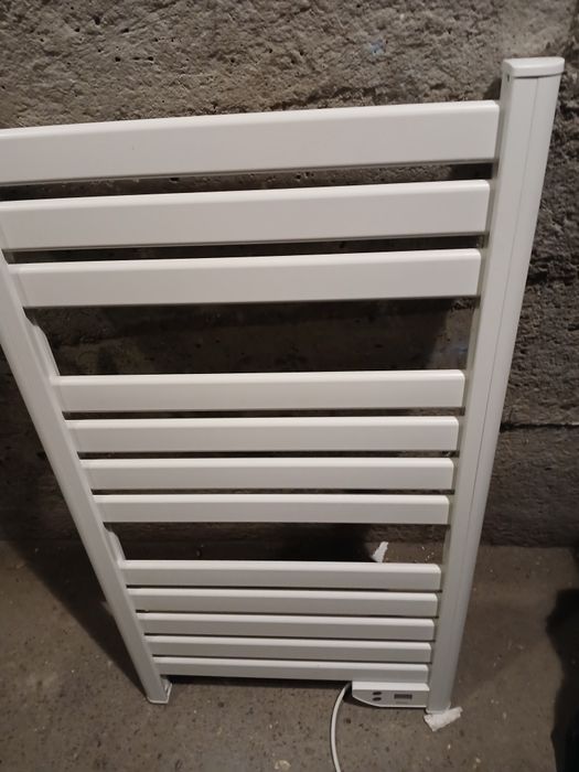 Продавам лира за баня