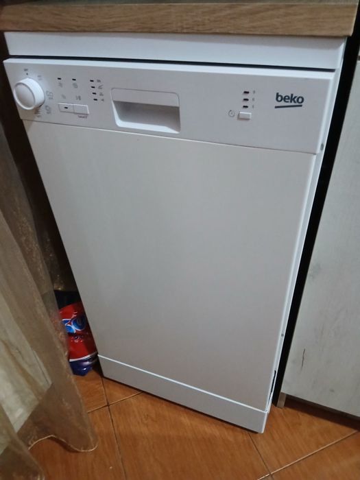Mașină spălat vase Beko 45 cm - 10 seturi