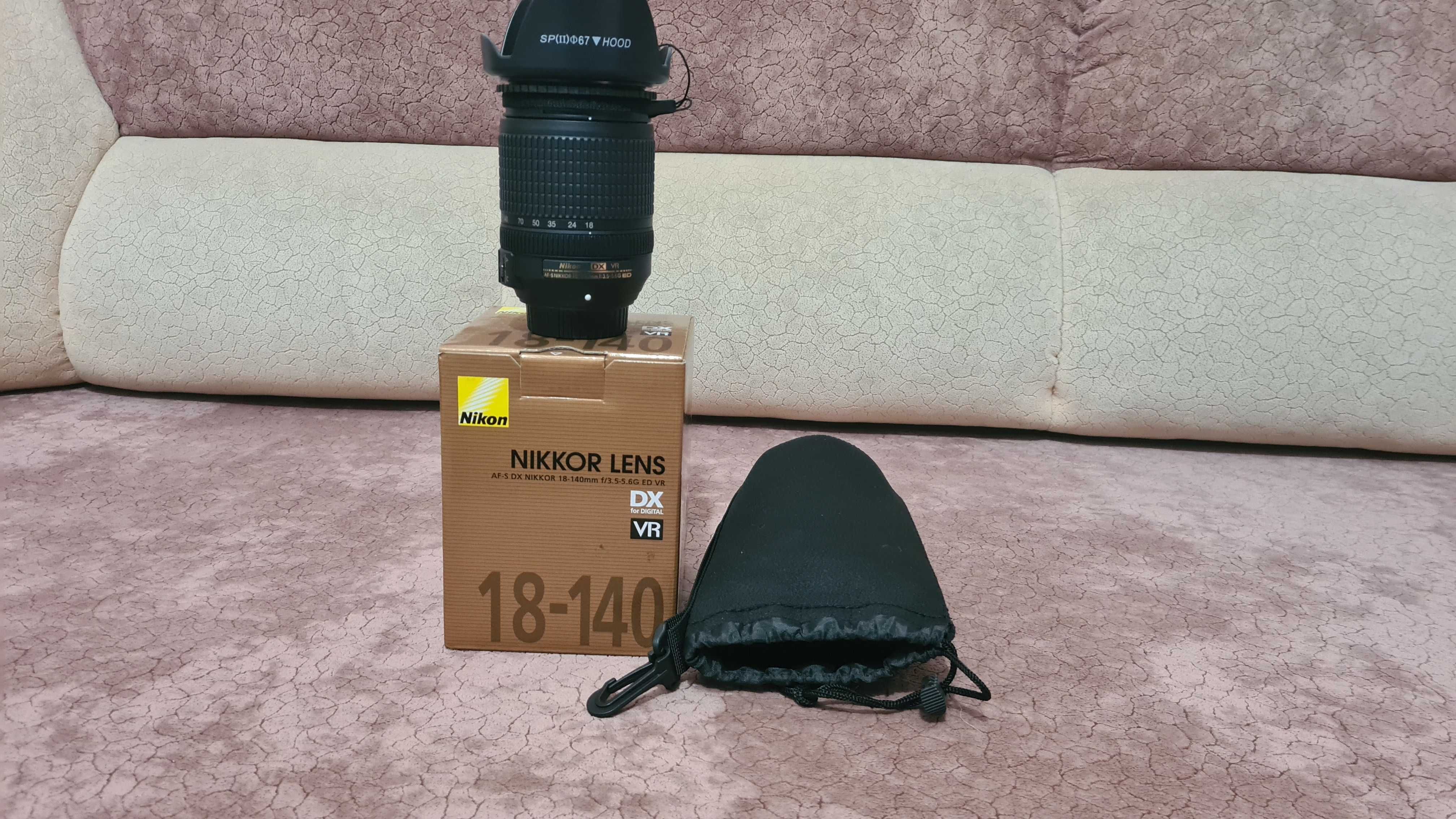 Obiectiv Nikkor 18-140