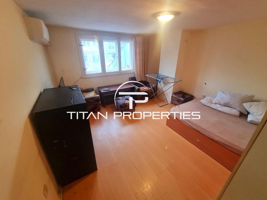 Дава се под наем Едностаен апартамент в Бургас, Лазур - 30 кв.м за 204 € - Снимка #4