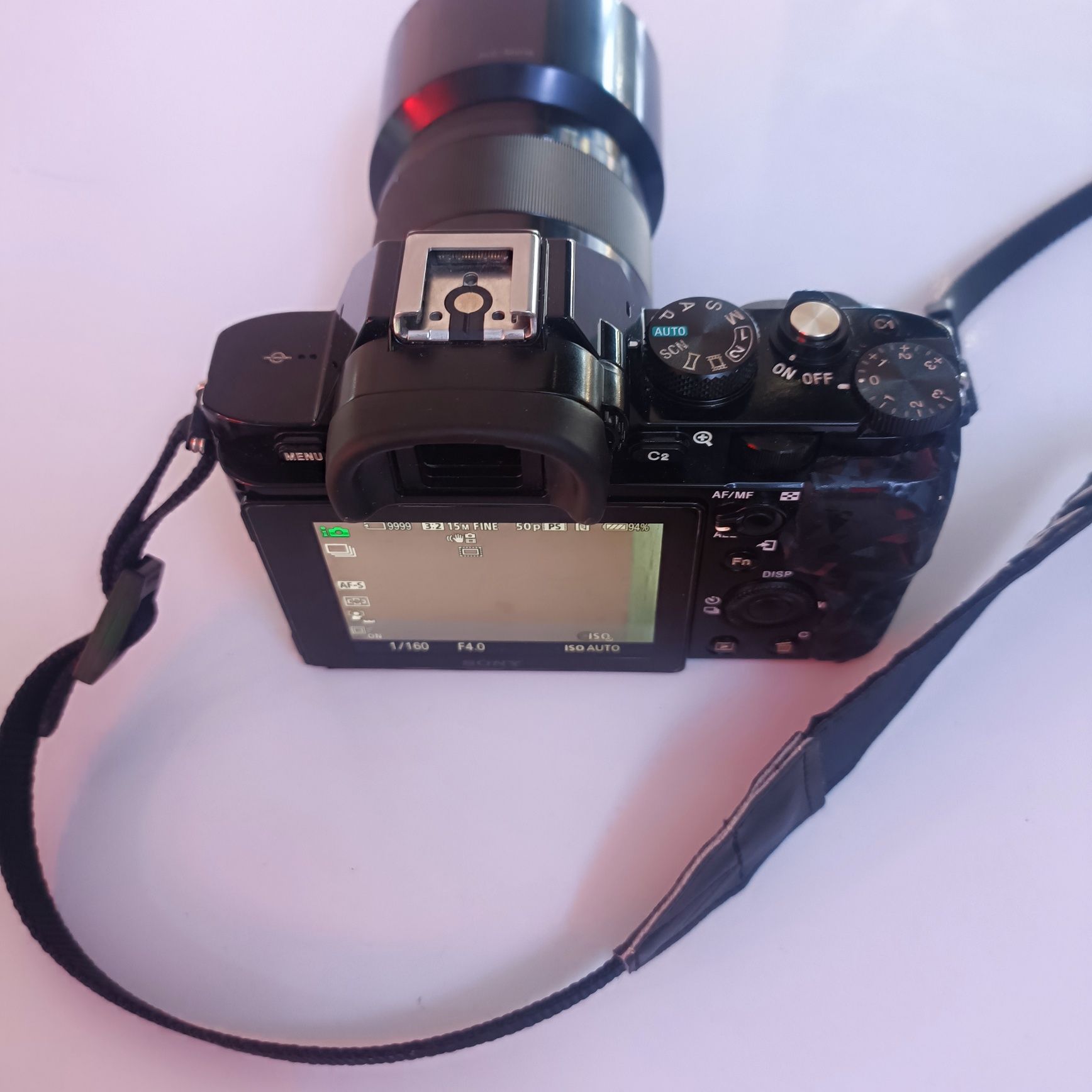 Sony A7R obektiv bilan