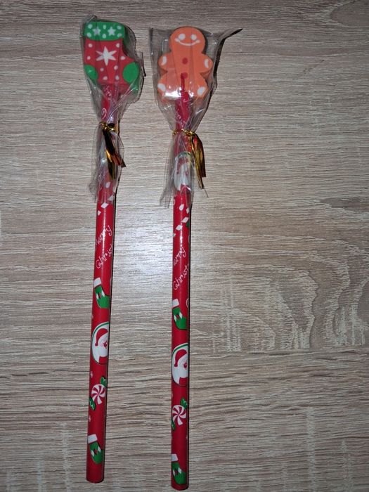 Creioane decorate pentru Crăciun