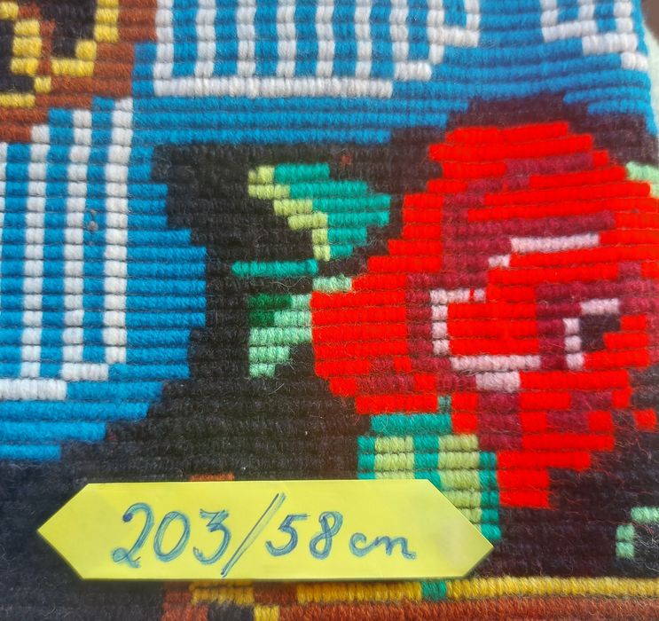 Tesături tradiționale Maramureș – piese rare, păstrate impecabil