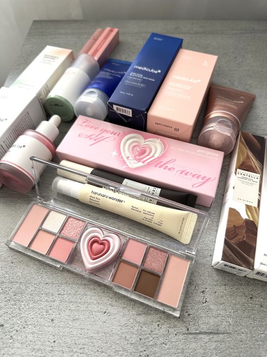 Оригинална корейска козметика и грим Medicube,Skin1004,Romand,HaruHaru