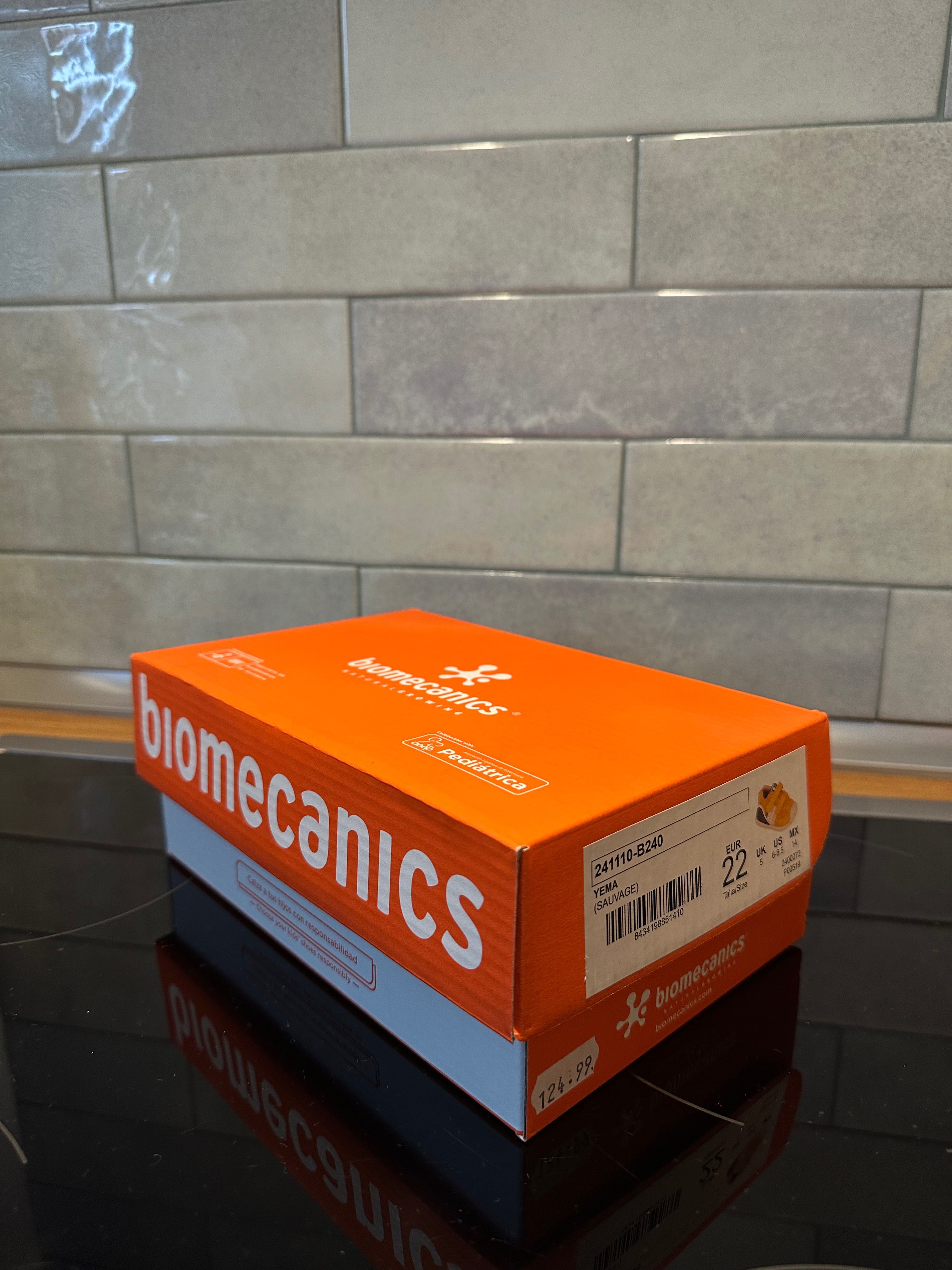 Детски обувки Biomecanics 22 номер