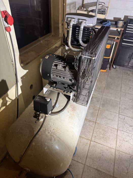 Compresor de aer 500L 380v 1130L/min