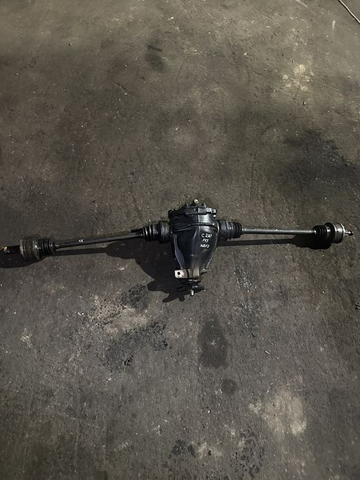 Диференциал с полуоски Mercedes/Мерцедес W203