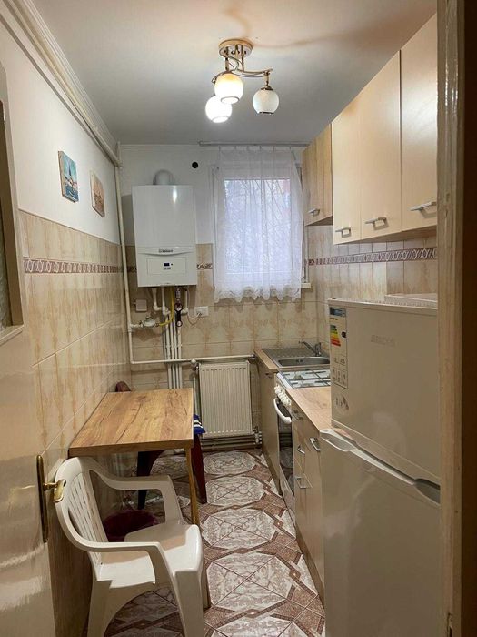 Garsoniera de închiriat