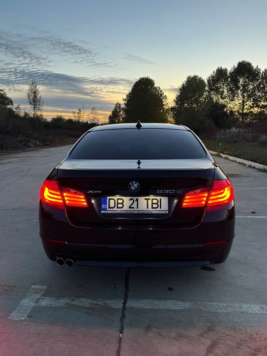 BMW Seria 5 F10 530d xdrive, distributie noua originala, stare impecabila