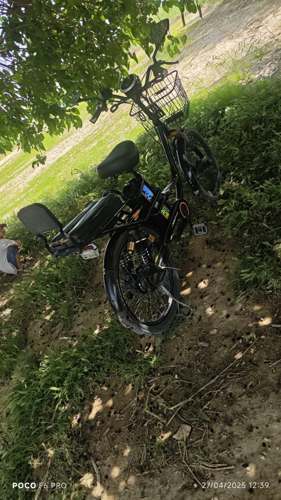 Elektro velosiped sotiladi