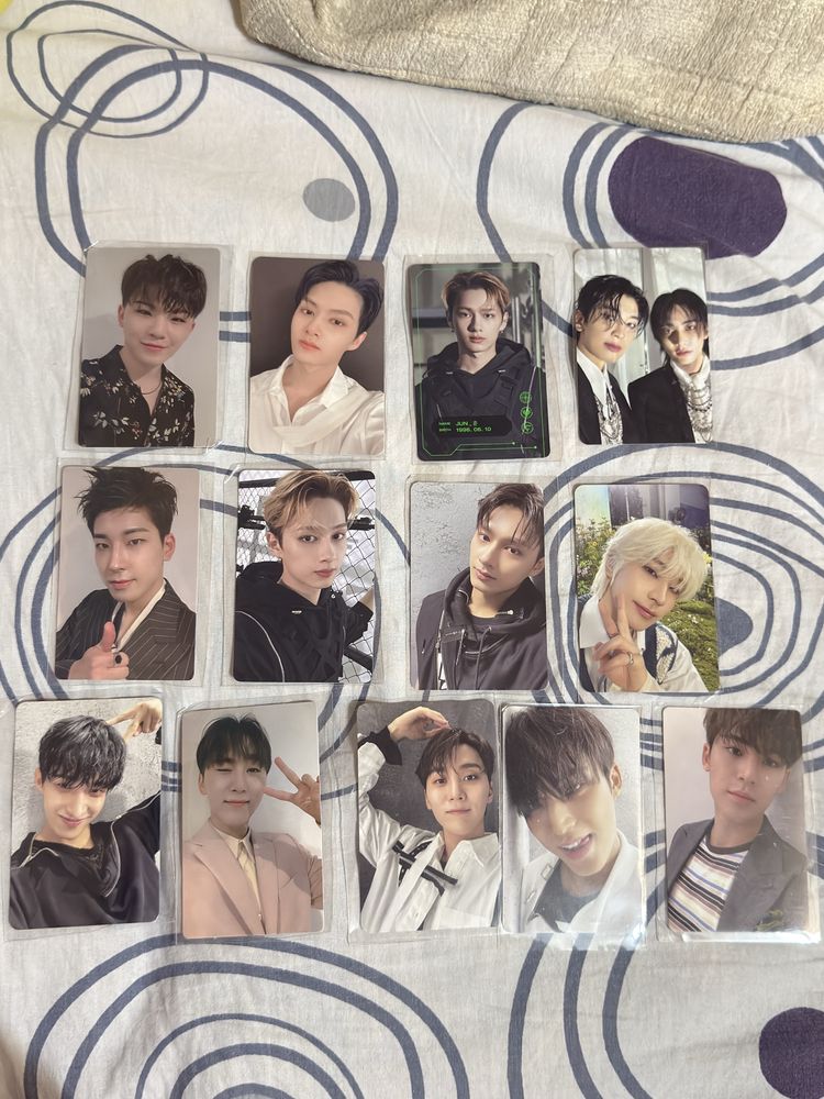 Seventeen картички