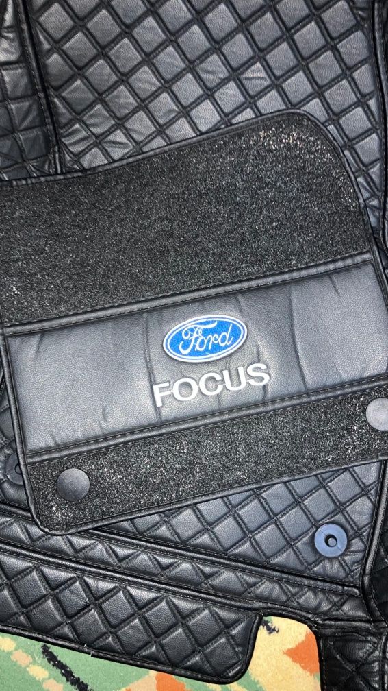 Ford focus mk4 ,, 7 bucăți covorașe "nou"