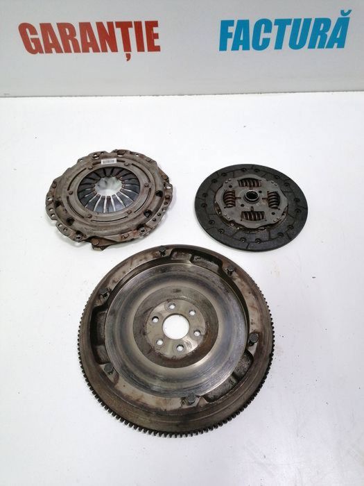 Kit ambreiaj disc ambreiaj Placa presiune Astra H Zafira 1.6 Benzina