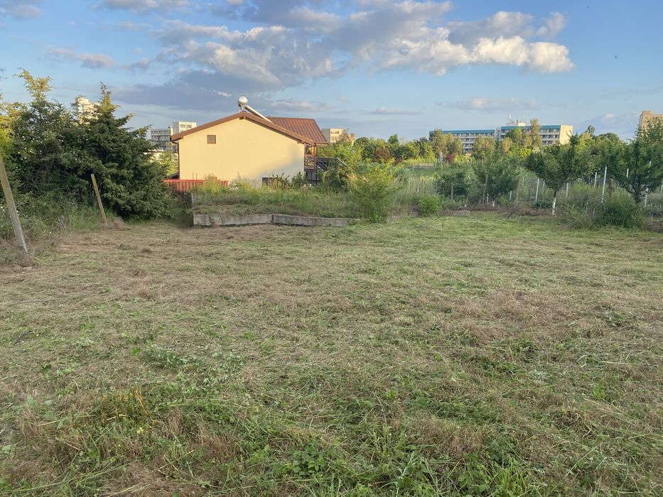 Vand Teren Stațiunea Venus
