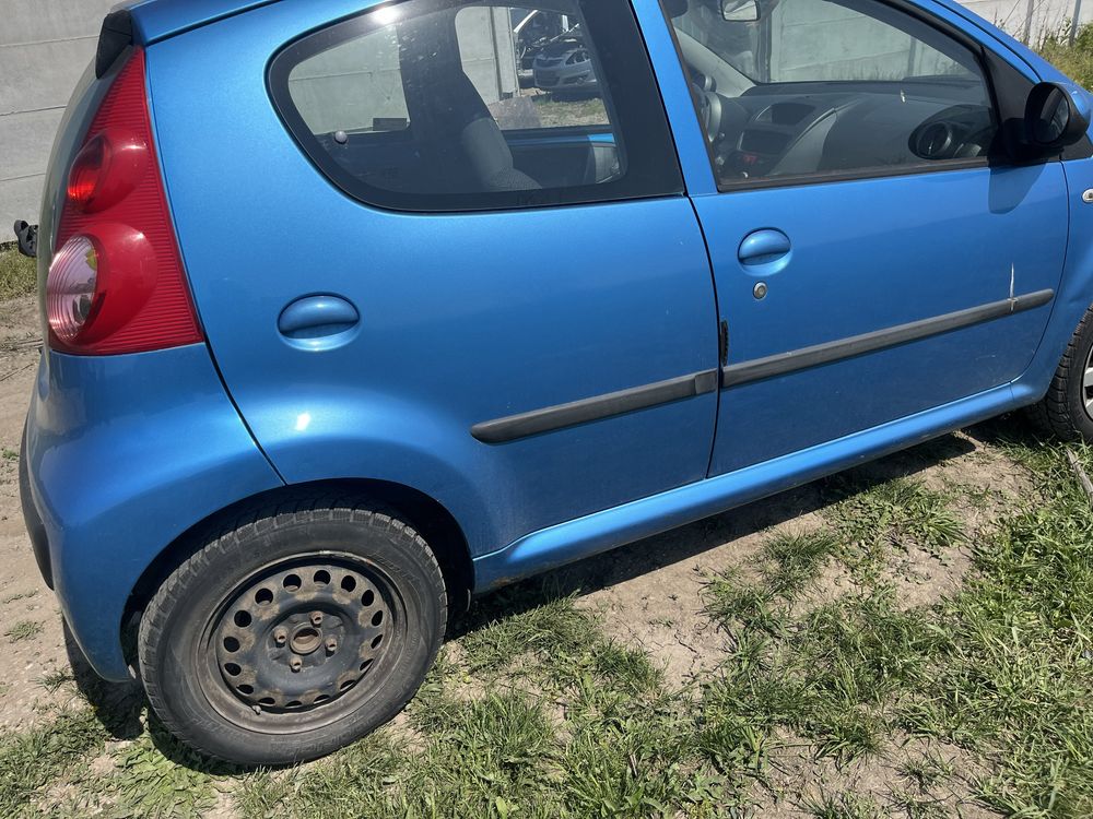 Vand far dreapta si stanga Peugeot 107! 2005-2010