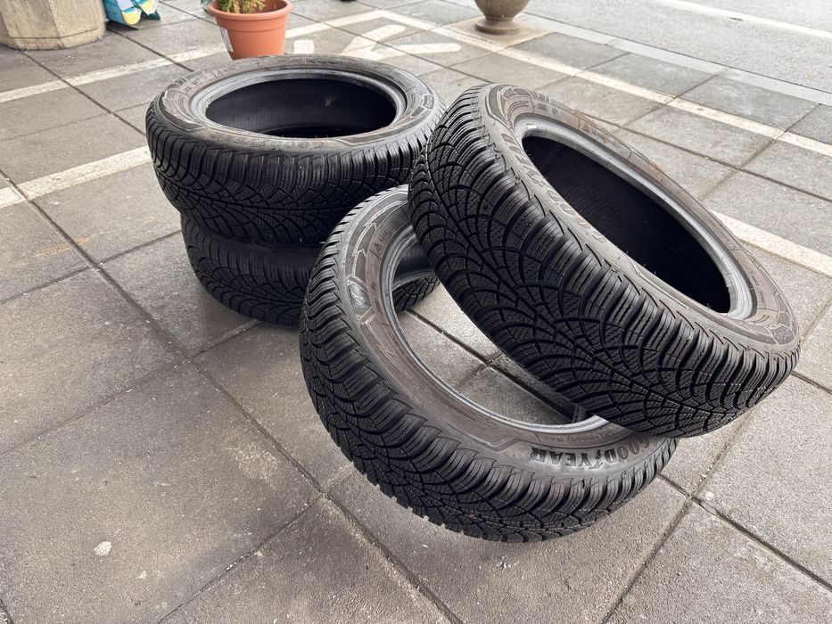Зимни гуми R15 GoodYear UltraGrip DOT 1519
