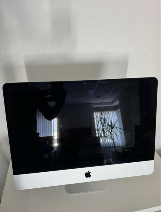 iMac 21,5” 2,8GHz i5 - 8GB RAM - 1TB SSD - 2015