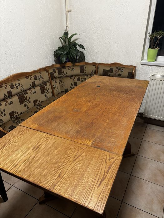 Vand coltar bucatarie+masa din lemn