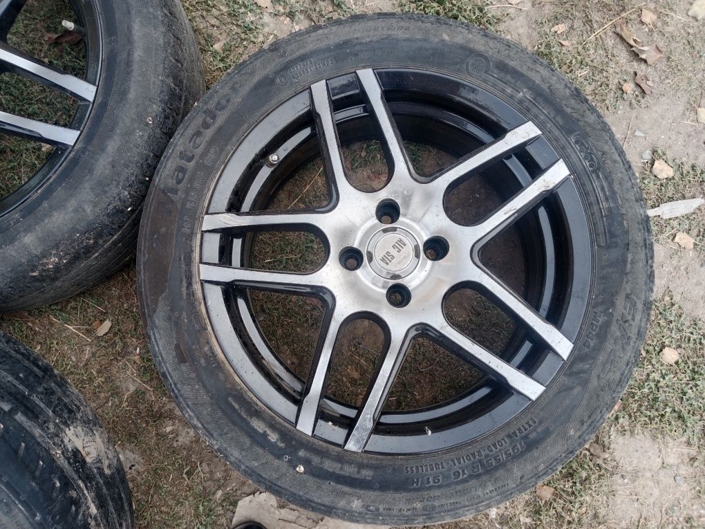 Продам диски 16R стояли на вазе