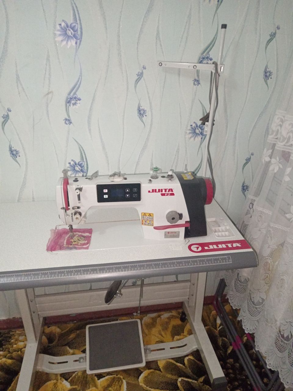 Срочно продаются швейные машинки