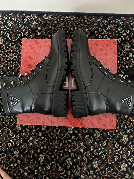 Нови, оригинални боти Guess N40