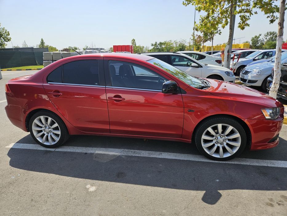 Vand mitsubishi lancer x 5000 euro negociabil