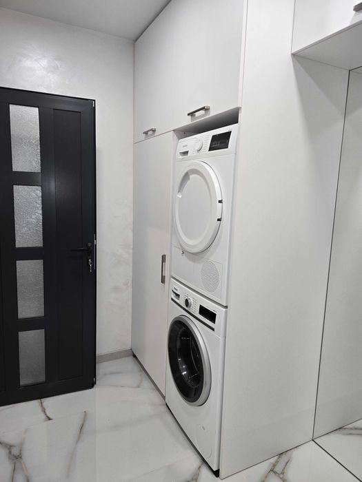 Луксозен нов апартамент с паркомясто до ВСУ, на 5 мин. от плаж Кабакум